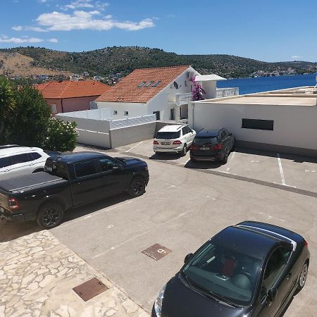 Apartman Slavica Рогозница Экстерьер фото