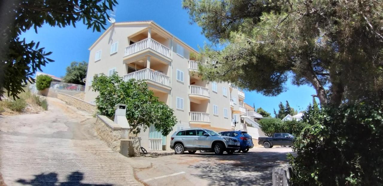 Apartman Slavica Рогозница Экстерьер фото